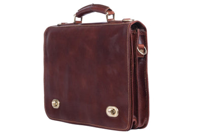 Umhängetasche Leder Braun Seitenansicht | Titus' Brief